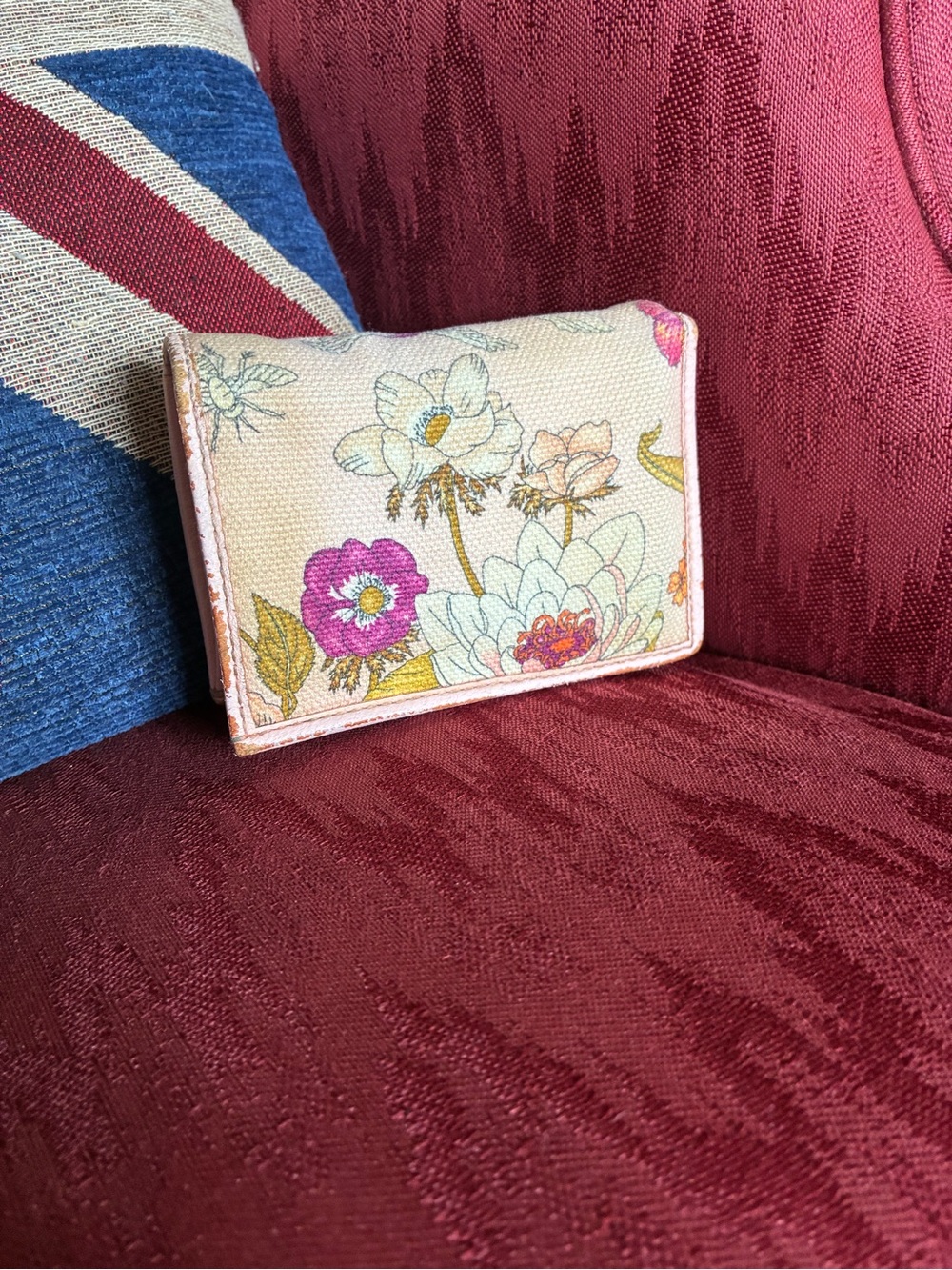 Gucci Floral GG Marmot Canvas Wallet in Pastel Pink and Multicolor - Picture 5 of 16
